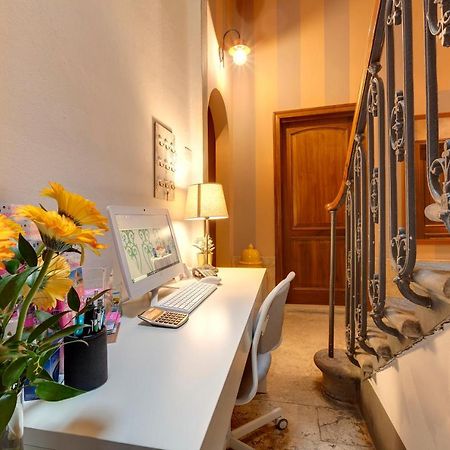Sleep Tight Florence Apartment Екстер'єр фото
