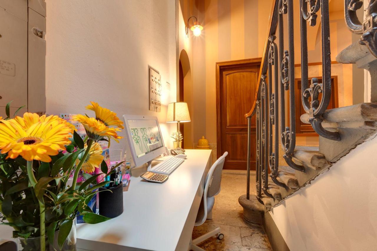 Sleep Tight Florence Apartment Екстер'єр фото